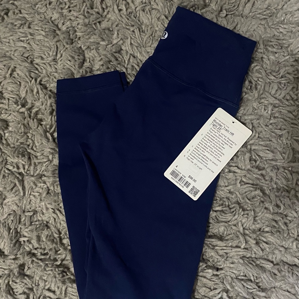 Lululemon Wunder Train 25” NWT, night sea size 4